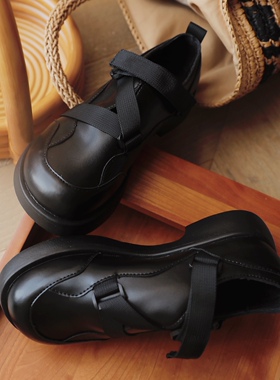 ANN and SAM机能插扣魔术贴马丁黑色圆头平底小皮鞋2025新品秋冬