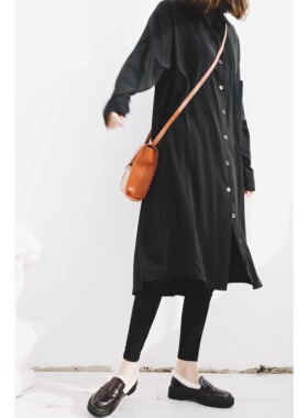 ANNandSAM2024春夏新品呼天唤雨帅气无懈可击的黑色衬衫连衣裙