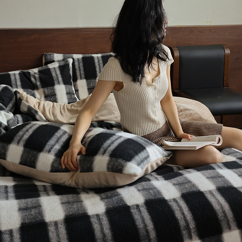 复古经典新款黑白风尚仿生羊毛绒牛奶绒四件套加厚被套床上用品