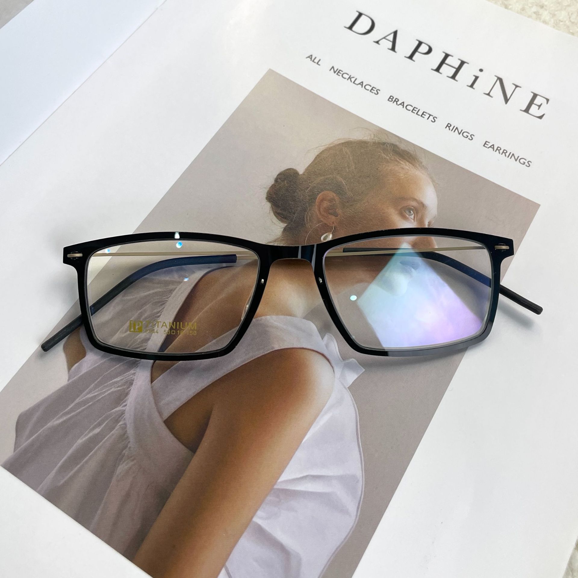 林德LIND伯格BERG同款无螺丝纯钛6544男女近视文艺近视眼镜框架