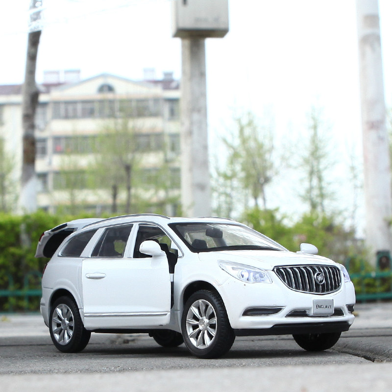 1|32 BUICK ENCLAVE 합금 자동차 모델 풀백 소리와 가벼운 장난감 오프로드 차량 시뮬레이션 자동차 이상적인 에스컬레이드