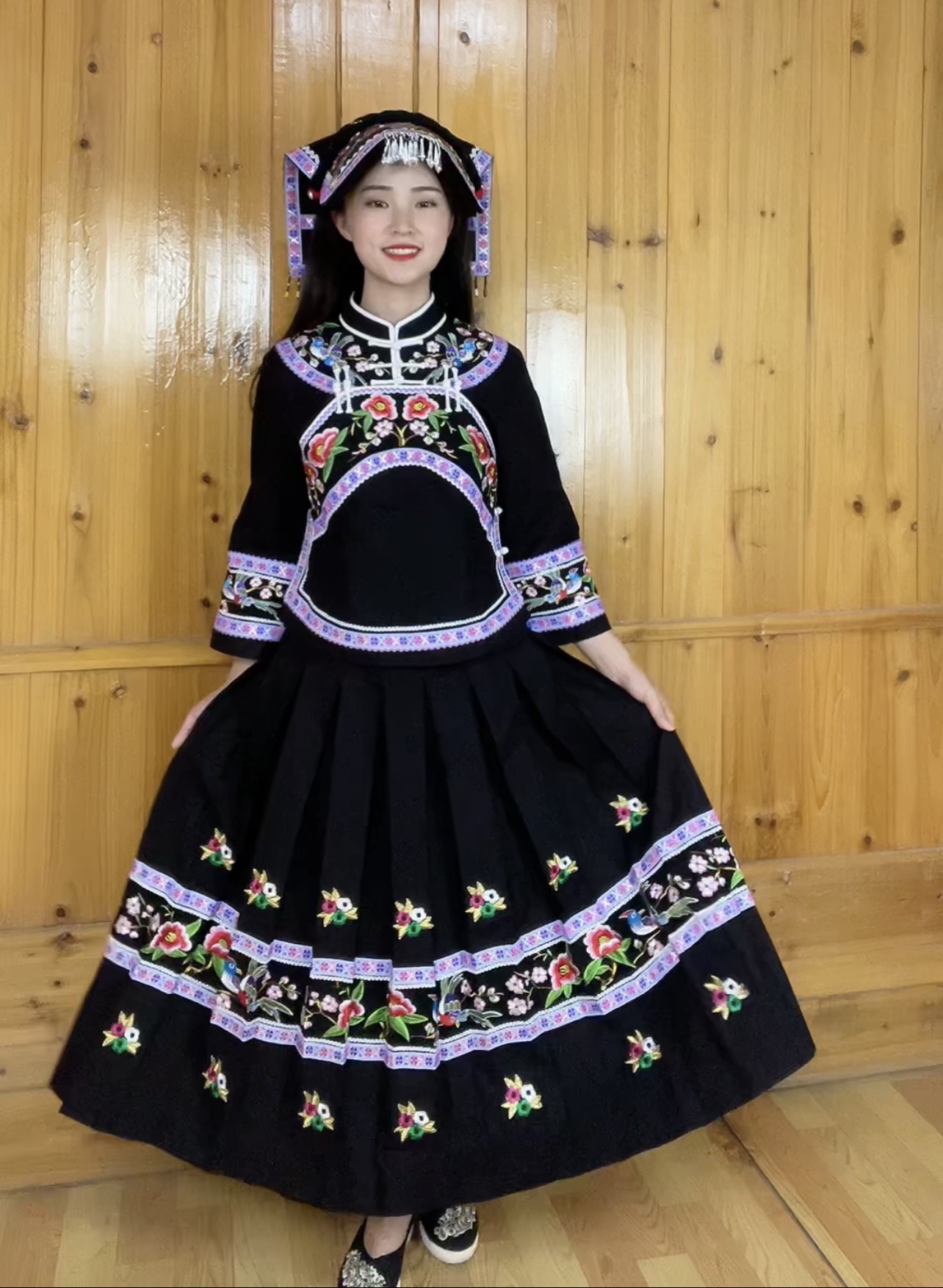 【覃小米】布依族民族服饰舞台装表节日服百褶裙长裙款-鸟语花香