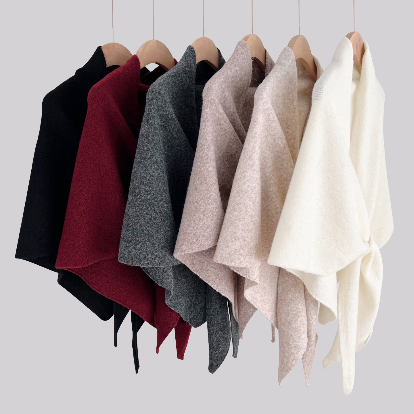 慵懒纯色穿孔羊毛混纺针织三角巾