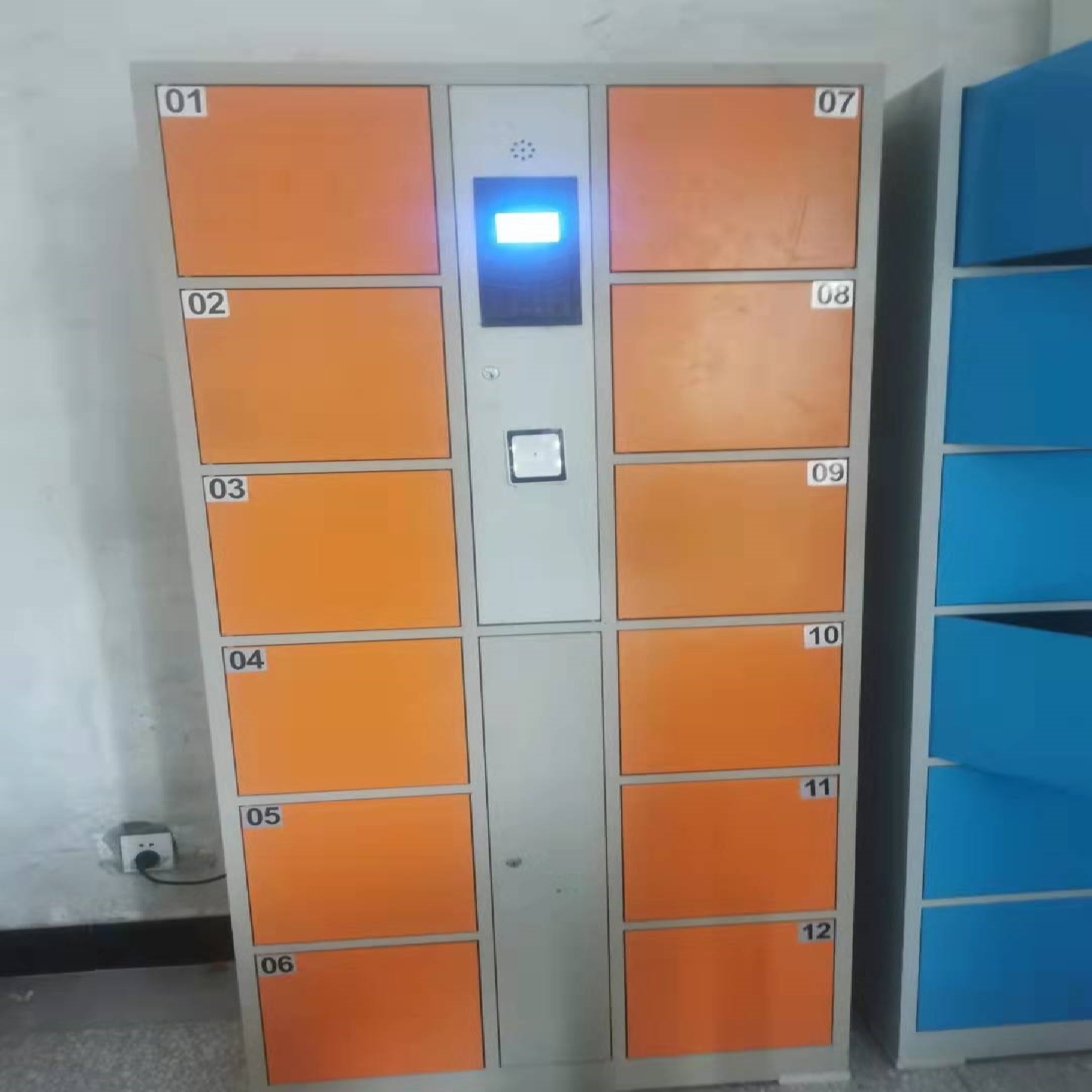 超市商场水上乐园微信存包柜寄存柜储物柜红外扫码刷卡密码指纹柜