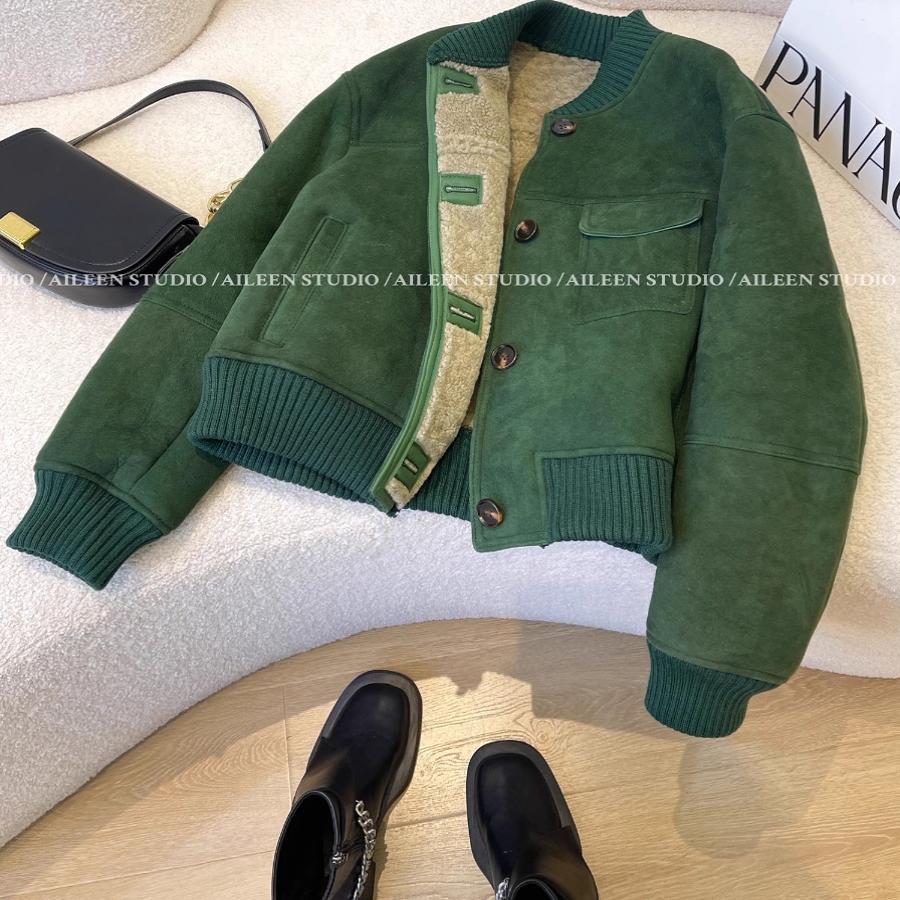 皮毛一体外套女短款2025冬季新款设计感小众独特超好看羊羔毛上衣