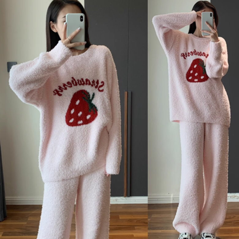 草莓家居服珊瑚绒睡衣女冬季加厚保暖秋冬款毛绒半边绒两件套装