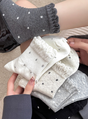 未晞木耳边波点堆堆袜子女中筒袜ins潮春秋季日系芭蕾风花边短袜