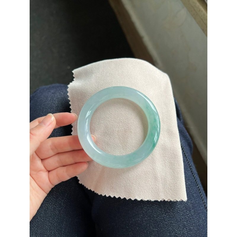 冰种飘绿花正圈翡翠手镯天然缅甸A货白底青圆条贵妃玉镯女款带证