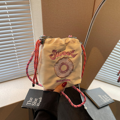帆布袋刺绣尼龙水桶手机包单肩包