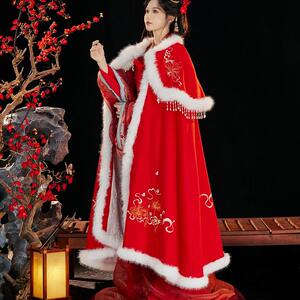 汉服女斗篷秋冬款毛呢加绒加厚中国风连帽披肩长款披风新款秋冬