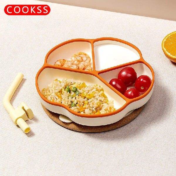COOKSS宝宝硅胶婴儿学吃饭分格儿童餐具辅食碗餐盘带吸盘双果肉条