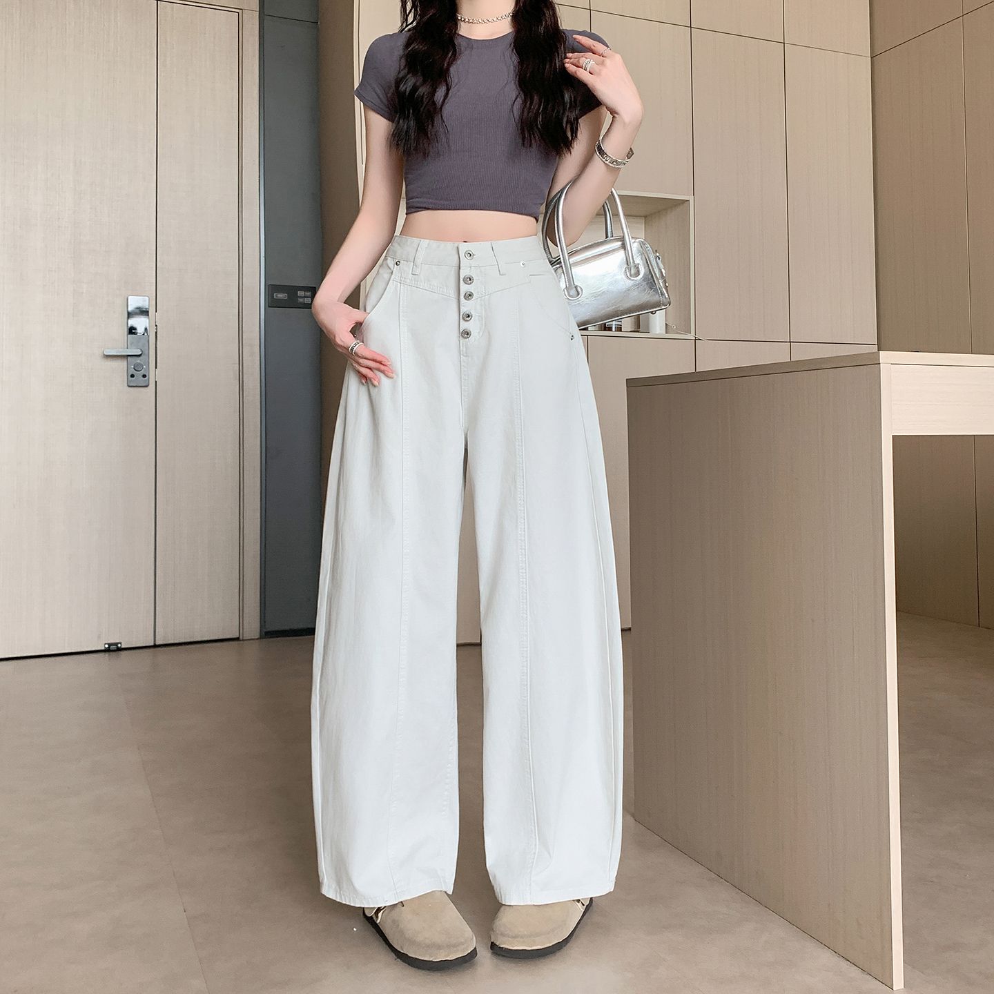 灰白色美式复古弯刀牛仔裤女2026秋季新款大码胖mm高腰宽松阔腿裤