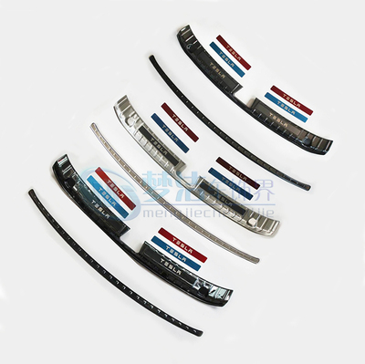 特斯拉Model3ModelY后护板改装304不锈钢后备箱保护内置后杠护条