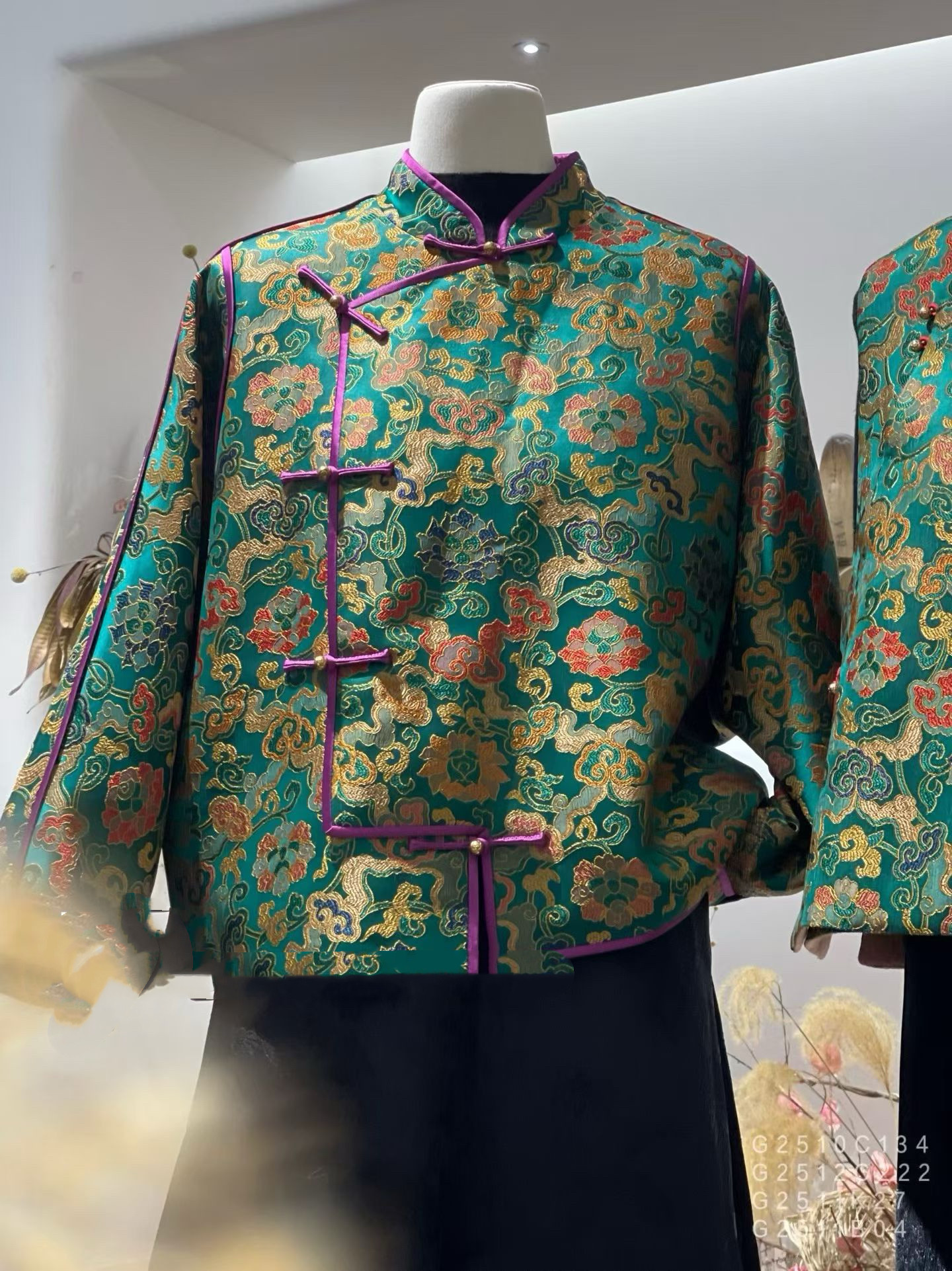 2026早春新款新中式国风马甲价格私信,女装/女士精品,汉服套装,淘宝优惠券,粉丝福利购,淘宝优惠卷