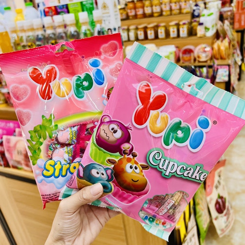 【壹心零食】YUPi印尼进口超值餐蛋糕杯动物造型草莓牛奶造型软糖