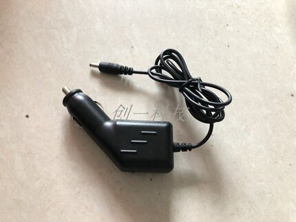 诺基亚车载充电器适用8210 8310 8910 8800 等