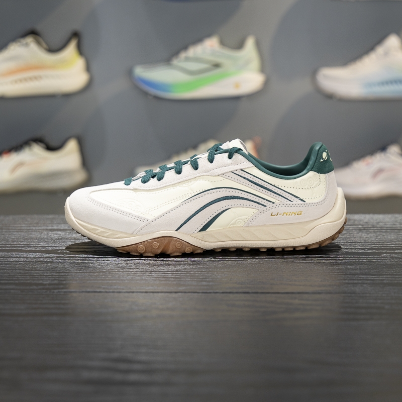 李宁减震回弹男女通用系带休闲鞋