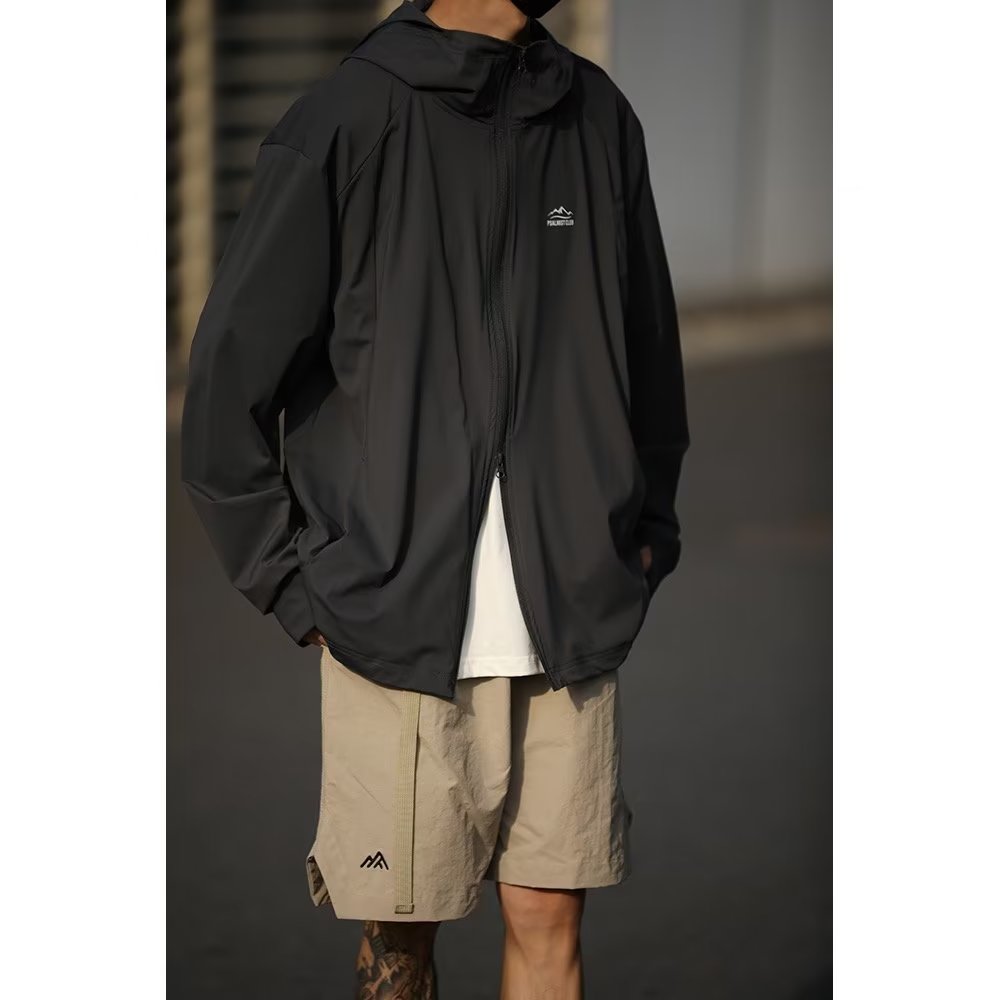 轻薄防晒冲锋衣外套男女款