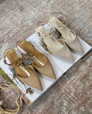 Starkela2026新款波西米亚尖头中跟后空包头凉鞋浅口一字扣单鞋女