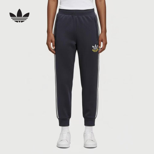 adidas阿迪达斯三叶草男大童束口休闲裤卫裤2026春针织长裤KU9537