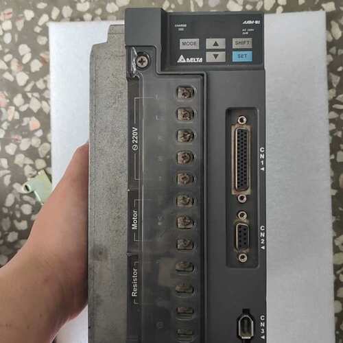 议价B2伺服驱动器2KW ASD-B2-2023-B，工厂二