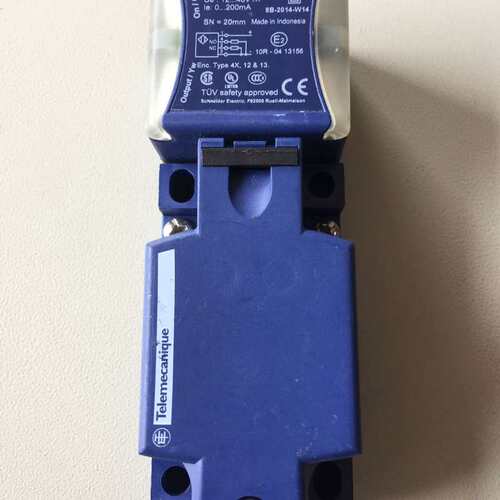 议价XS8C4A1PCG13电感式感应感测器