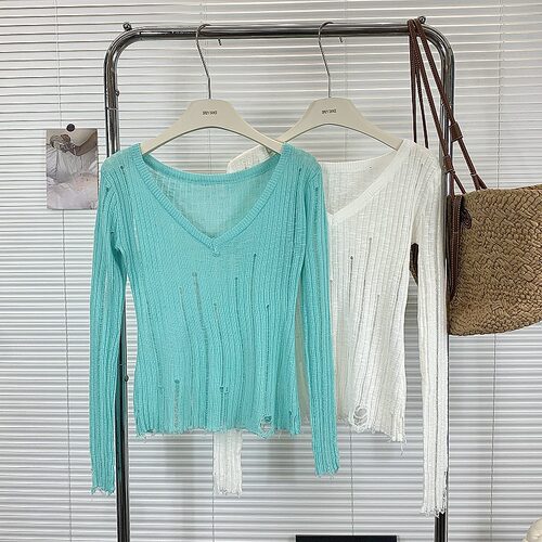 叠穿夏季纯欲湖蓝色防晒上衣v领