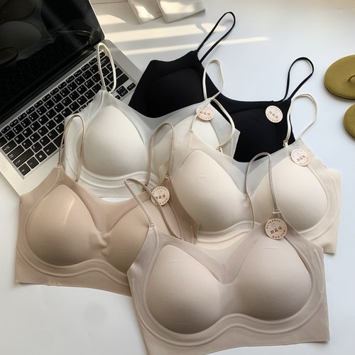 无痕超薄内衣女无钢圈小胸聚拢
