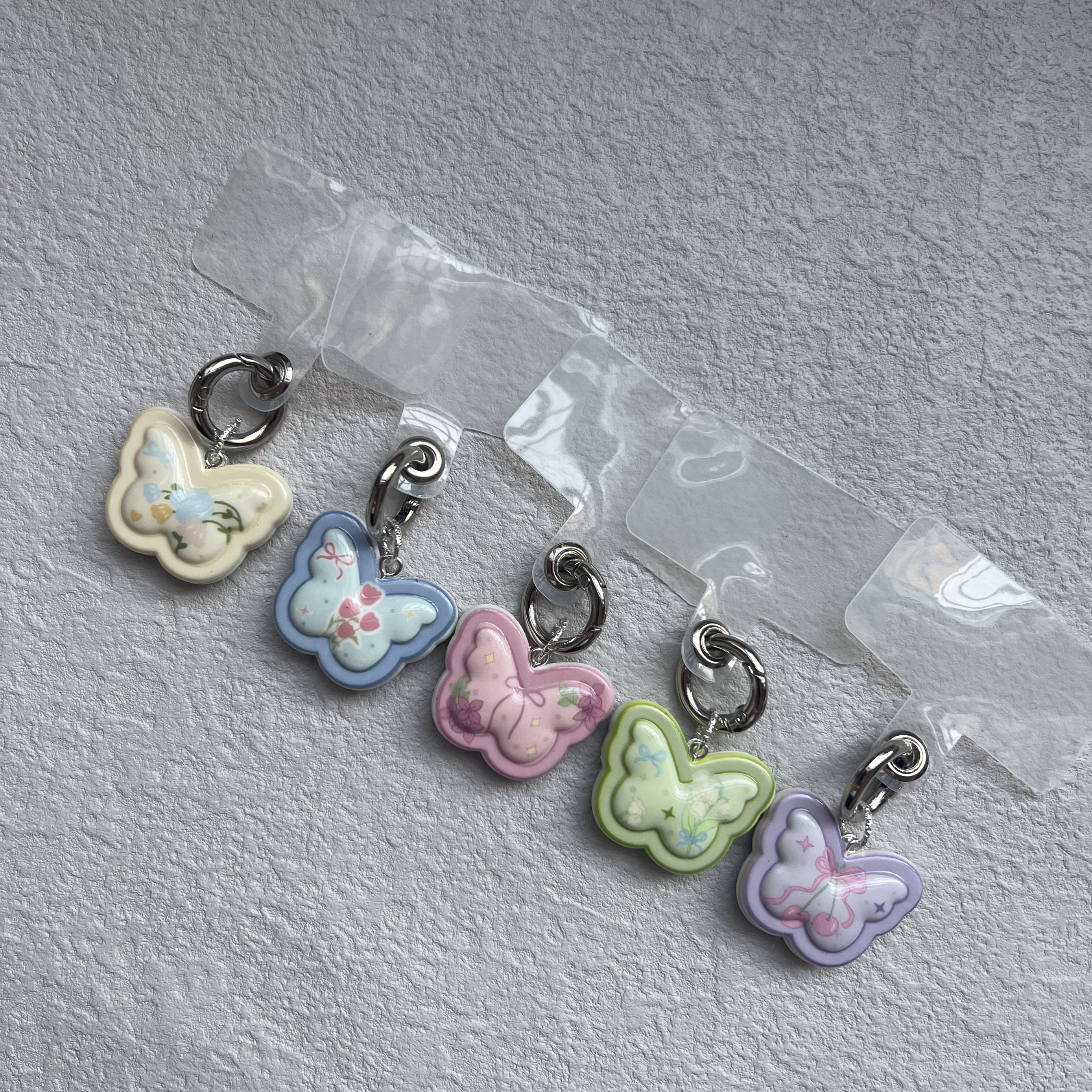 ins温柔高级感双面花朵图案蝴蝶手机卡片挂件ins风包包钥匙扣挂饰