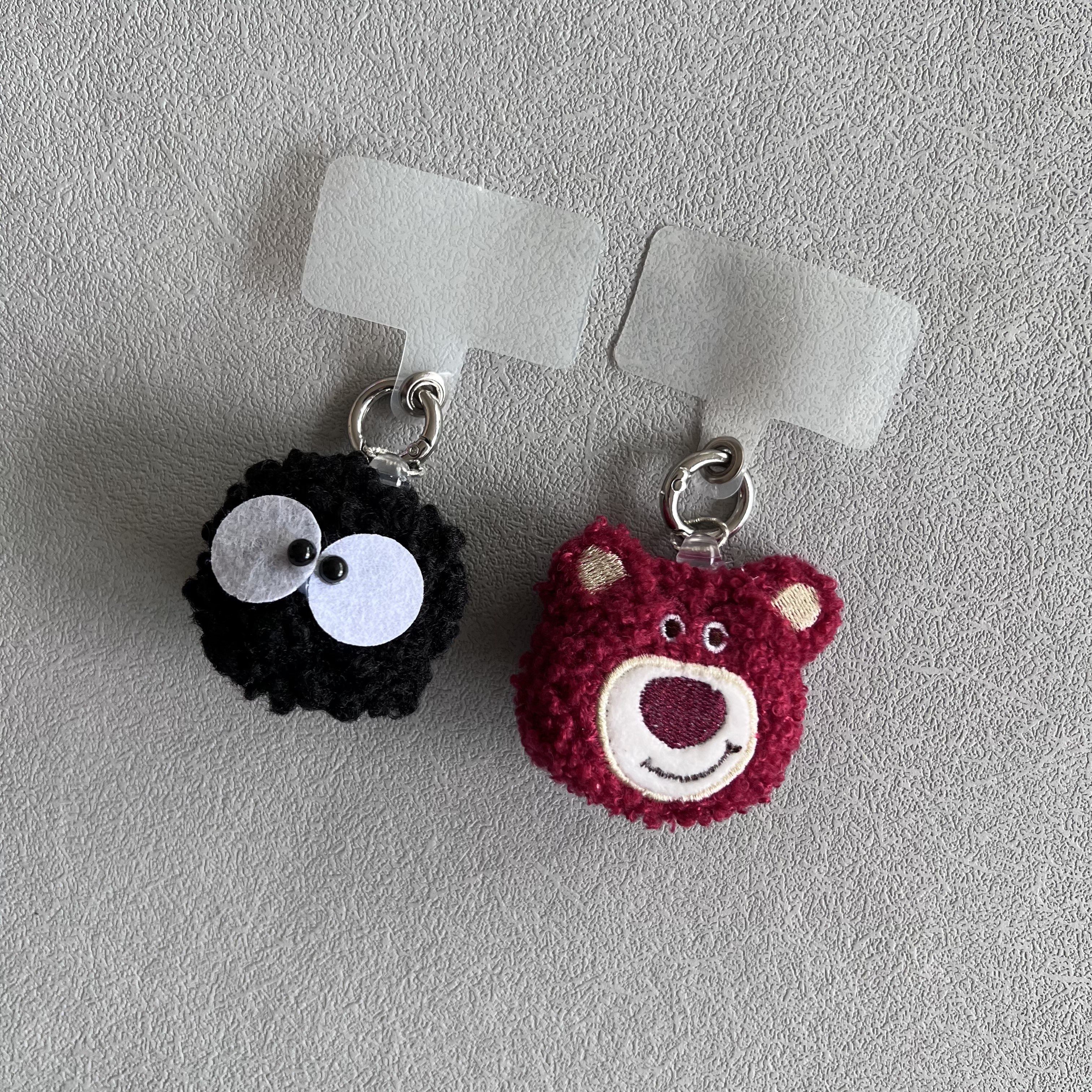 呆萌卡通可爱草莓熊毛绒公仔手机壳垫片挂件钥匙包包耳机煤球挂饰