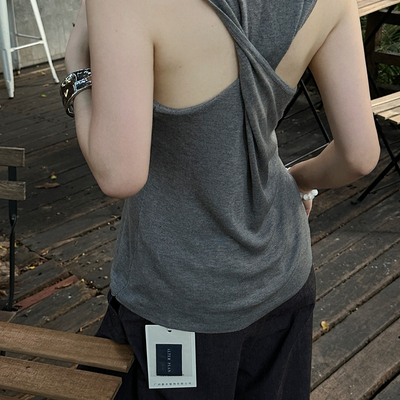 打底遮副乳背心(单卖背心不含项链)Alter1327