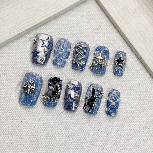 蓝色磨砂牛仔手工穿戴甲显白短方