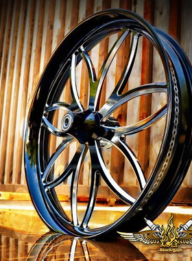 黑金定制 哈雷改装通用SMT锻造轮毂cnc一体切削16-32寸匪帮bagger