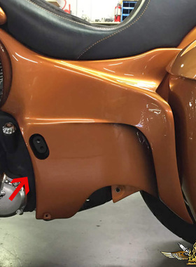 黑金定制印第安改装首领系列黑马美国脏鸟bagger边盖拉伸侧盖装饰