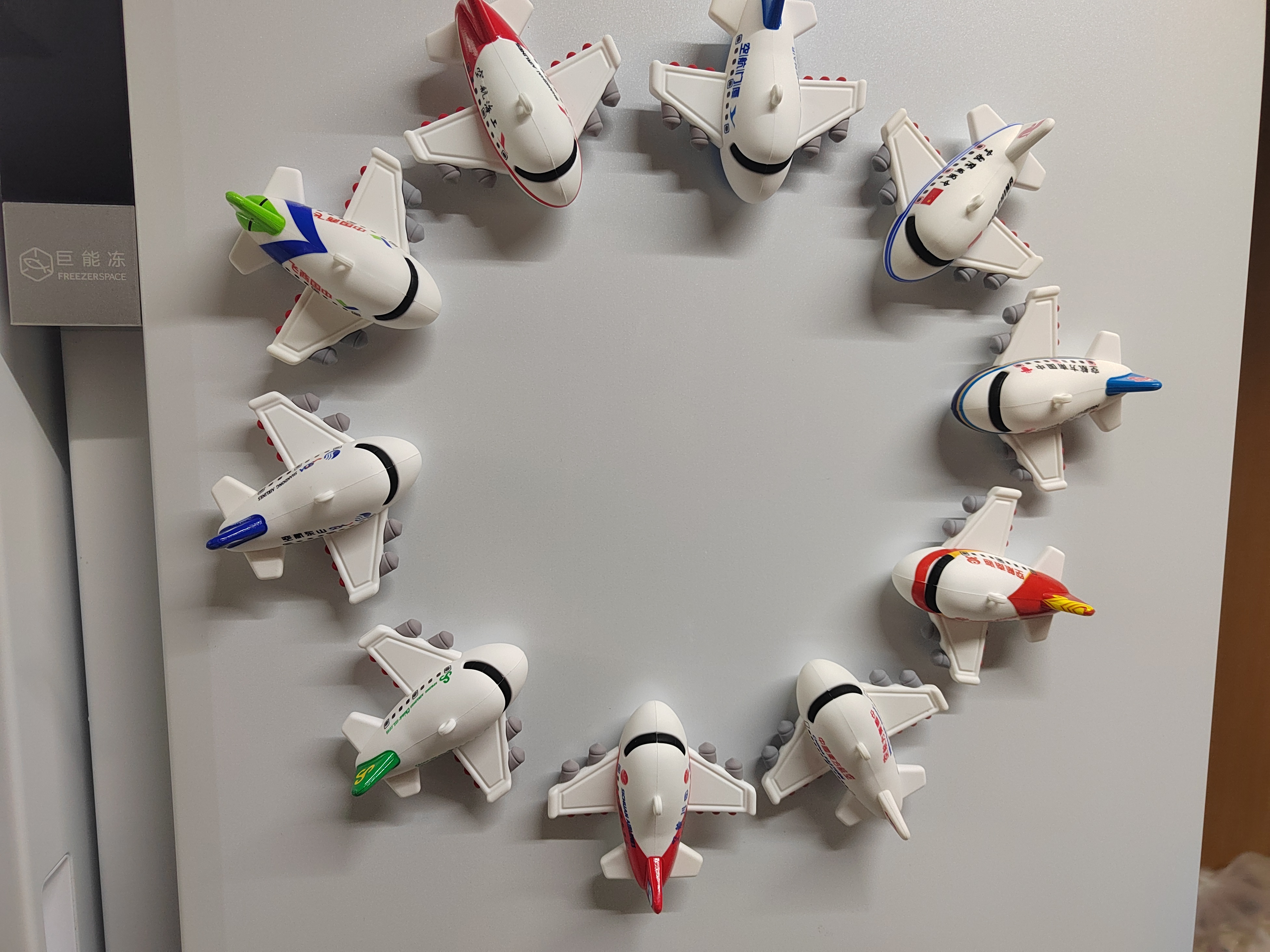 飞机钥匙扣定制创意航空冰箱贴飞机模型立体磁力航模礼品纪念品