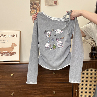 T恤女日系小个子收腰早秋短上衣 刺绣小狗绑带斜肩长袖 奶油 宇宙