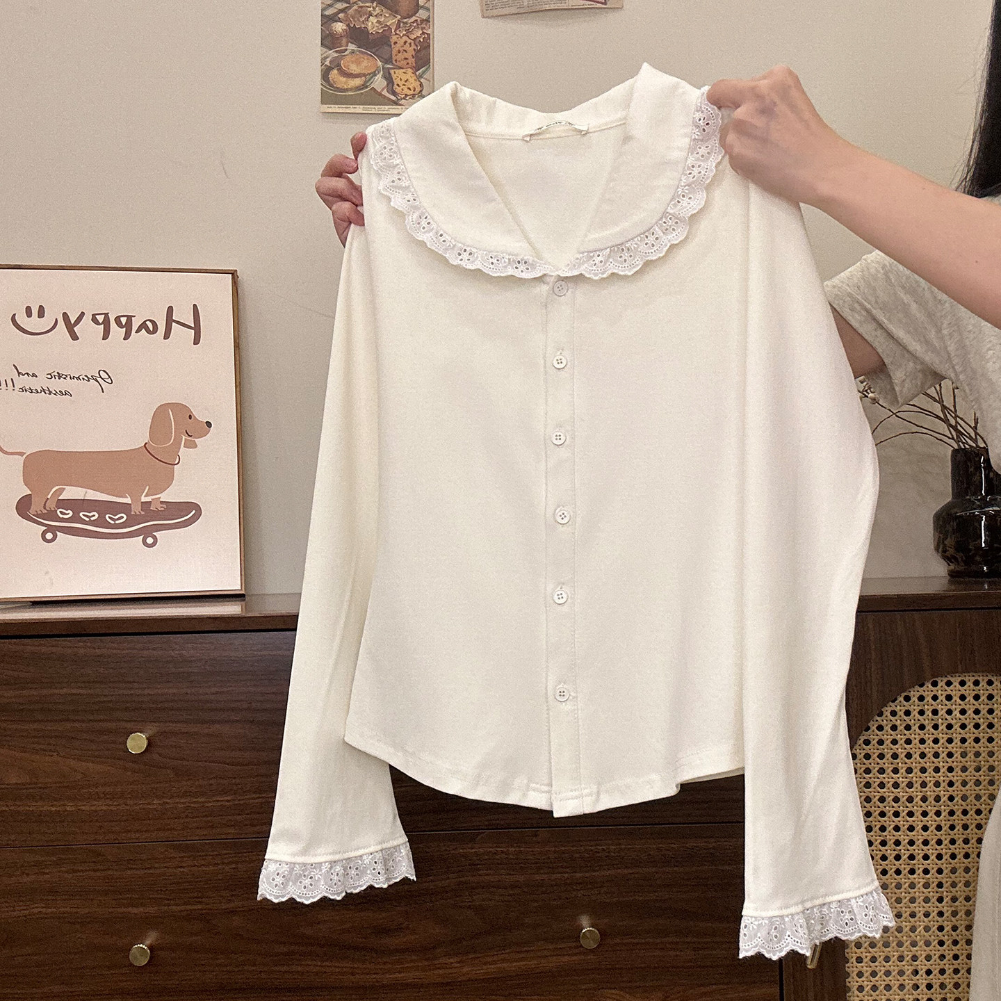 奶油的宇宙 蕾丝娃娃领奶杏色内搭长袖T恤女甜美修身喇叭袖短上衣,女装/女士精品,T恤,淘宝优惠券,粉丝福利购,淘宝优惠卷