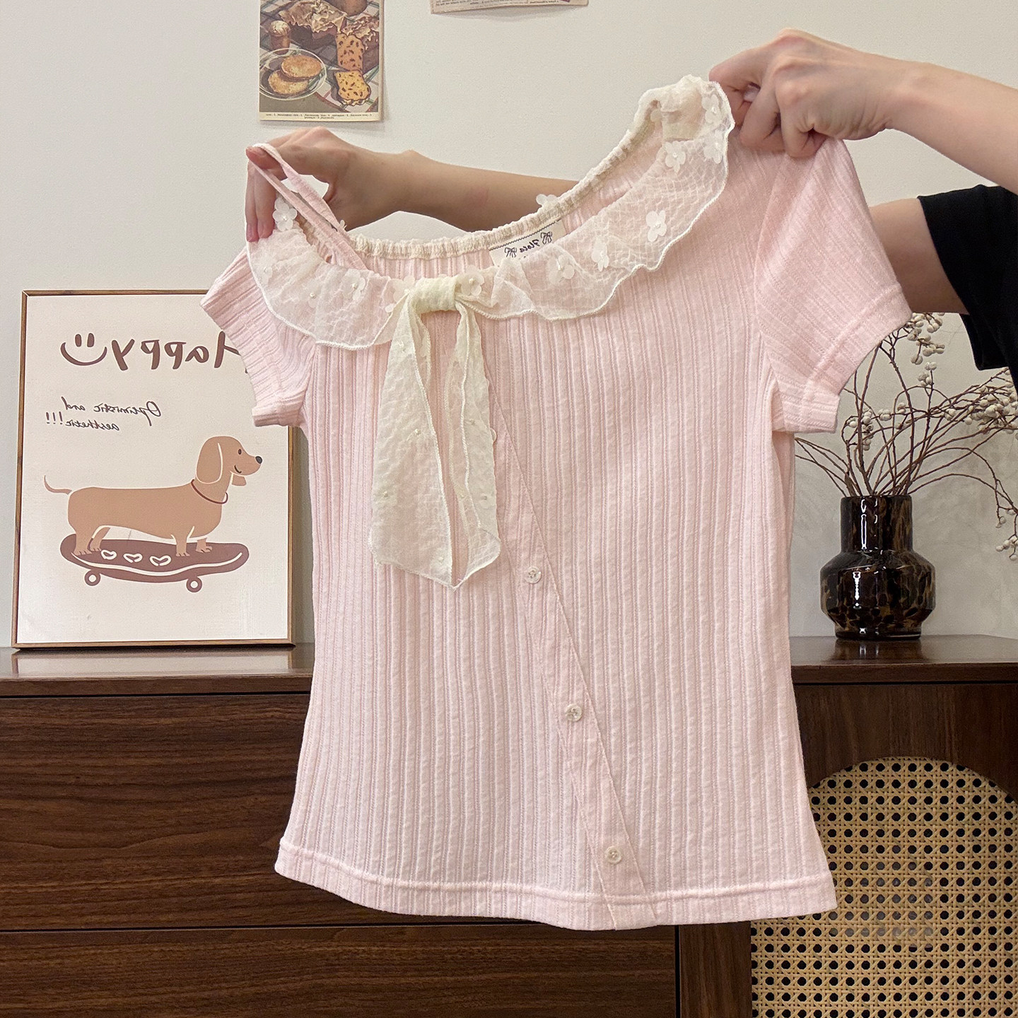 奶油的宇宙 蕾丝蝴蝶结绑带斜肩短袖T恤女甜美气质修身粉色短上衣