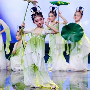 开学季幼儿舞蹈二十四节气歌少儿表演手势舞表演服雪纺古装汉服