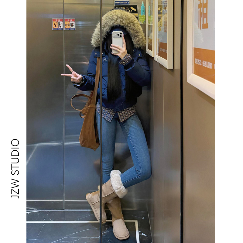 复古高腰加绒小脚牛仔裤女秋冬新款紧身弹力配靴子显瘦九分铅笔裤