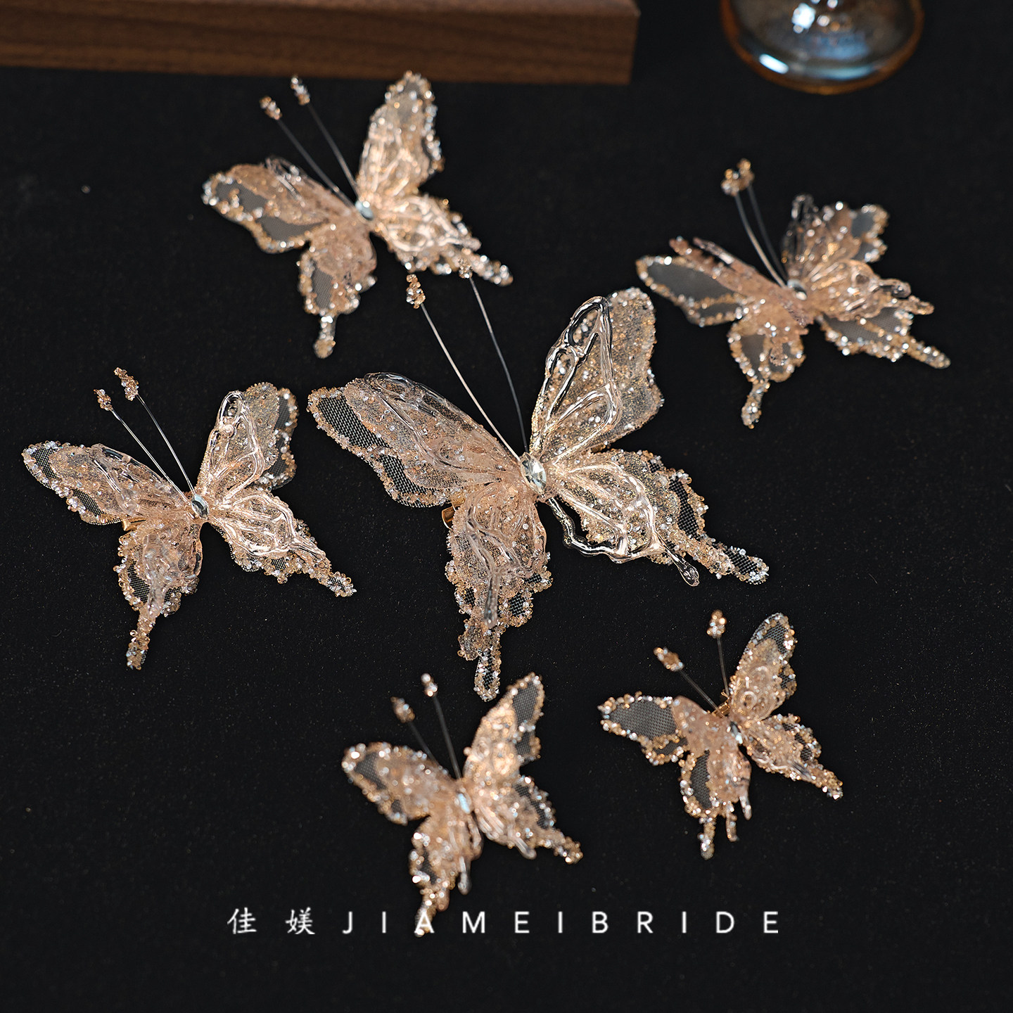 仙气香槟色蝴蝶头饰边夹新娘发饰结婚纱晚礼服晨袍减龄氛围感配饰