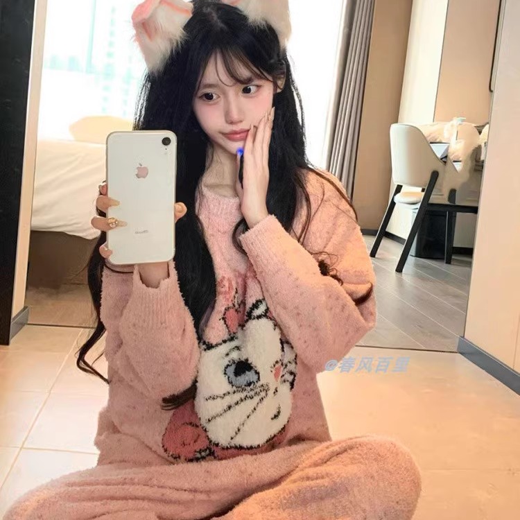 冬季卡通加绒加厚圆领睡衣女套装