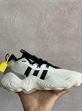 Adidas阿迪达斯 Trae Young 3 特雷杨3代 签名版实战篮球鞋IF5592