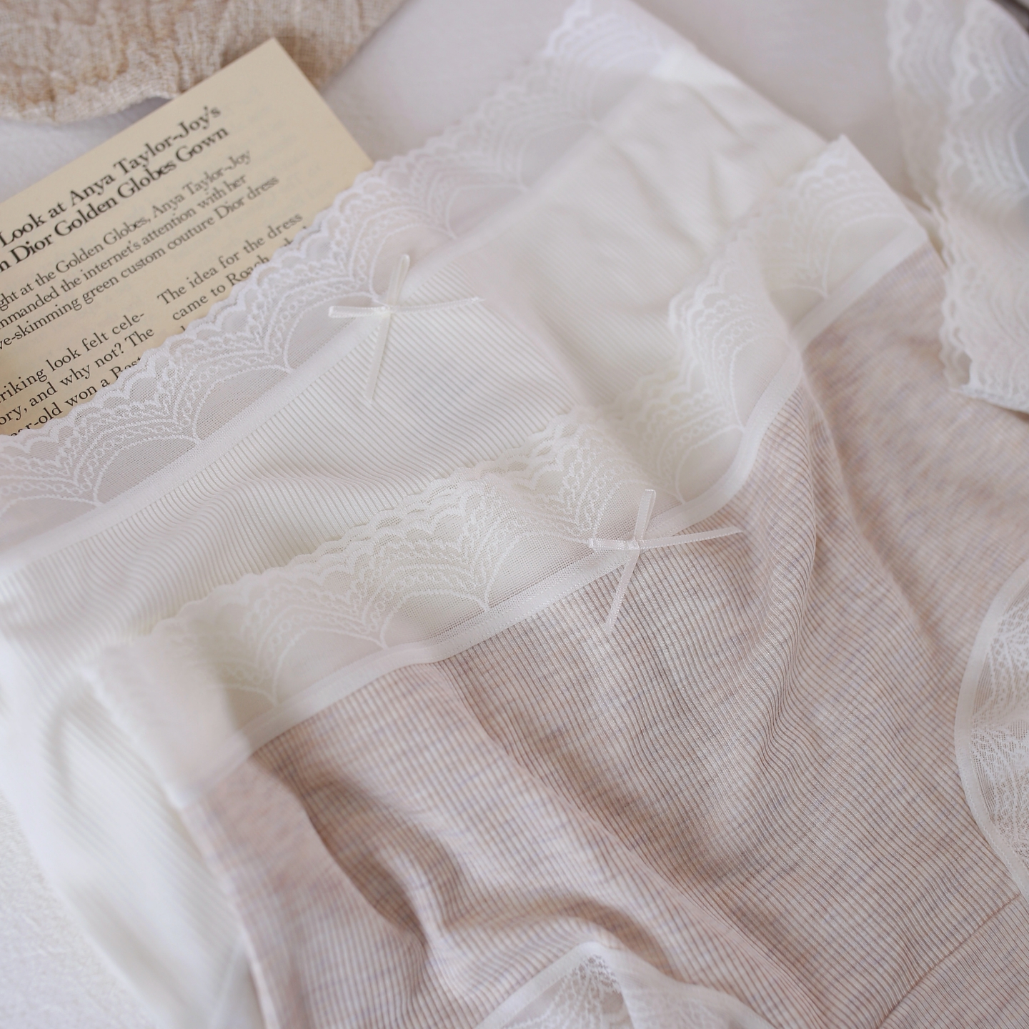 3条装绵软高弹中腰包臀内裤