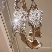 新款 女夏 名媛一字带露趾凉鞋 网红水钻高跟鞋 女细跟银色性感水晶鞋