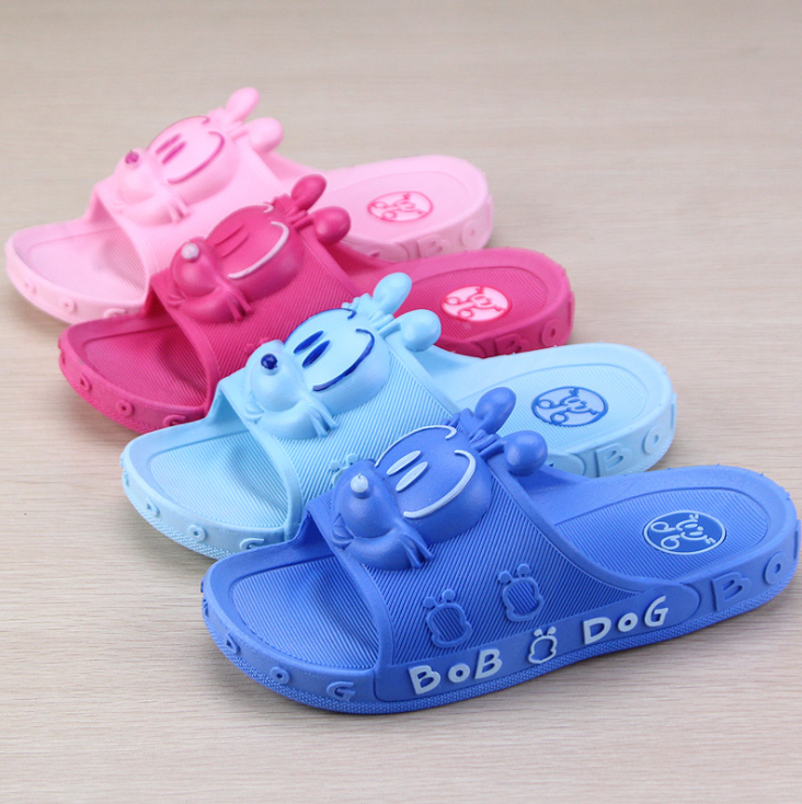 露趾居家防滑浴室洗澡凉拖鞋正品巴布豆卡通儿童拖鞋柔软防滑时尚