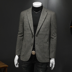 2025冬款男士西服羽绒90白鸭绒-D252-8210P240假模图片