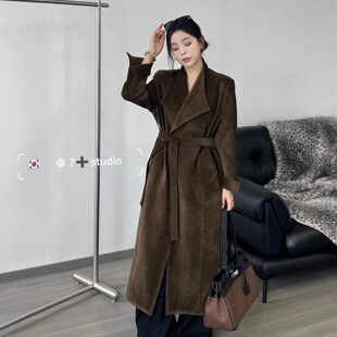 高级感复古翻领雪尼尔长款过膝大衣女2025秋冬季收腰气质夹棉外套