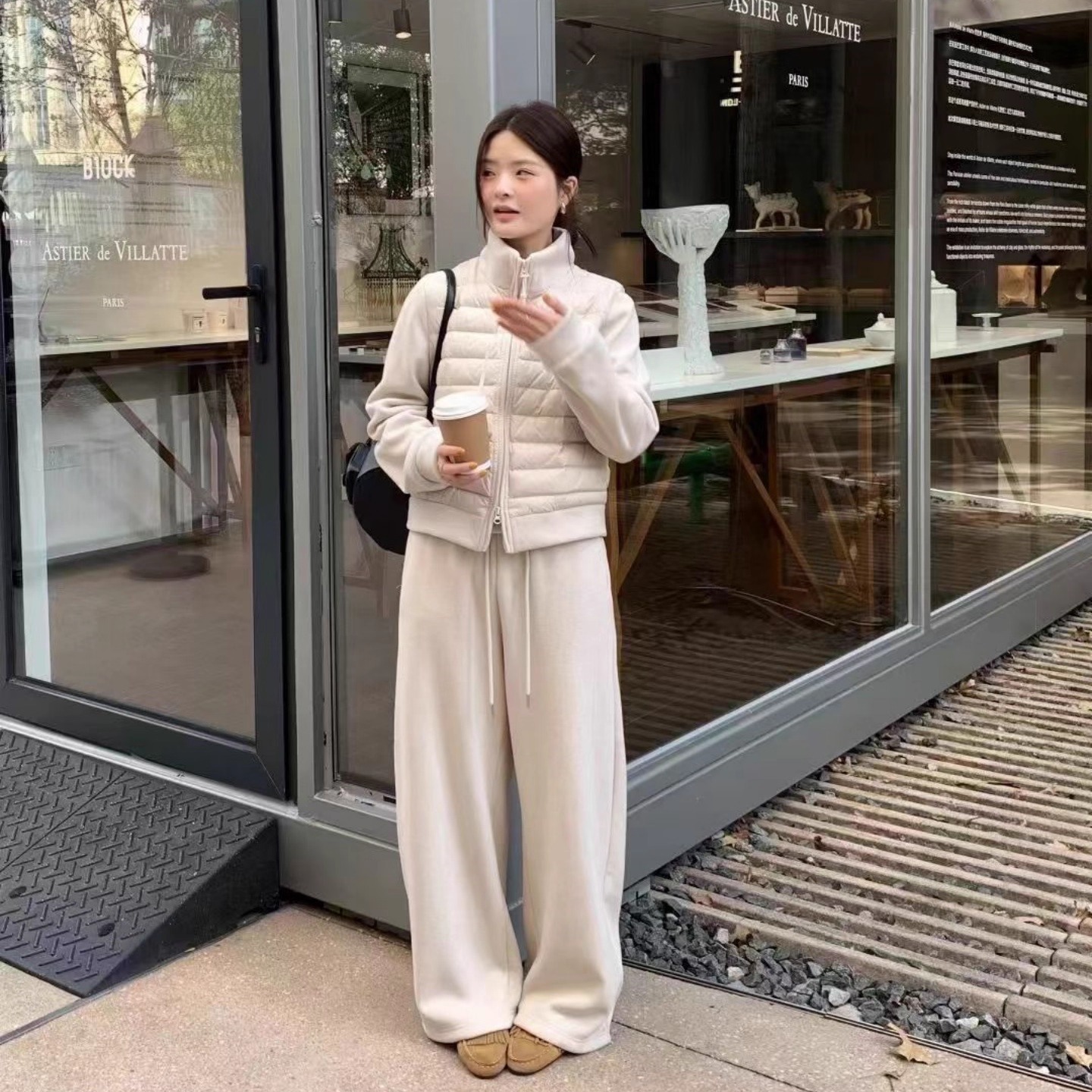 立领排骨拼接轻薄羽绒服两件套