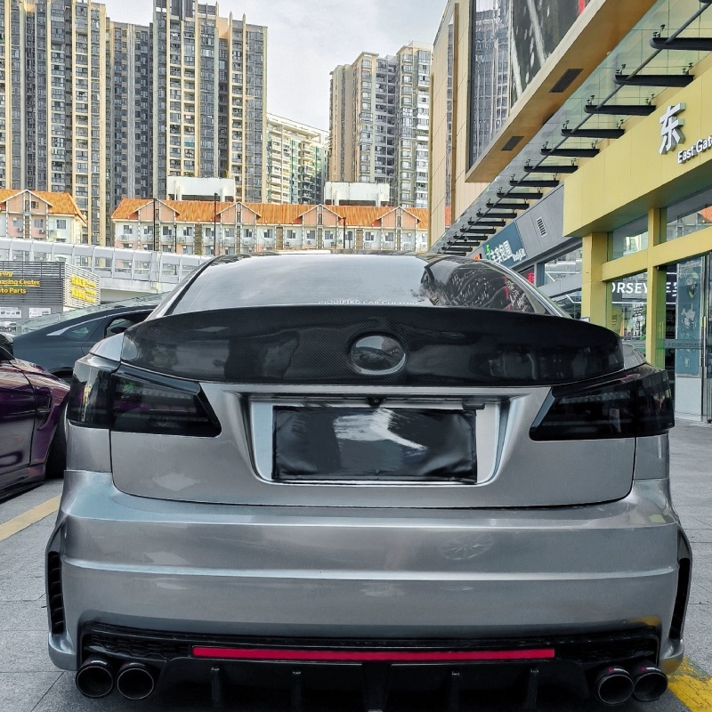 IS250300改装碳纤大尾翼后扰流